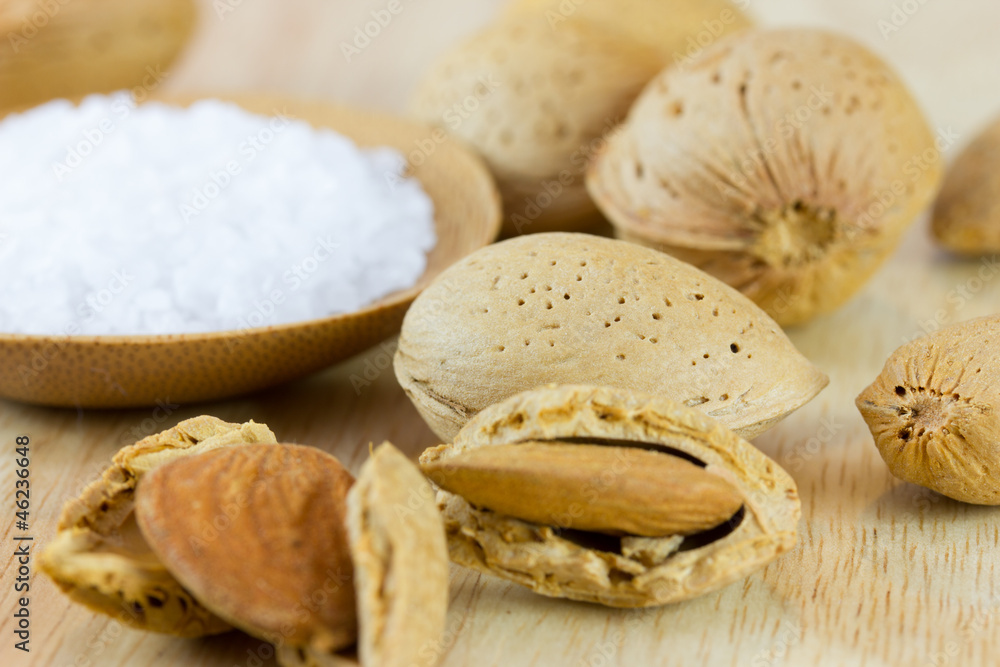 Almonds Almonds