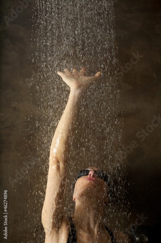 touching water drops