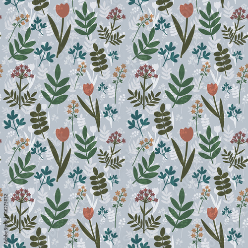 Seamless field pattern with overlay
