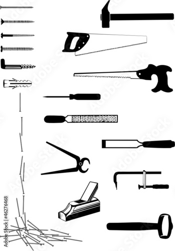 OUTILS ET CLOUS
