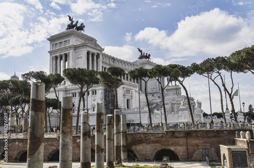 National monument of Vittorio Emanuele II on the the Piazza Vene photo