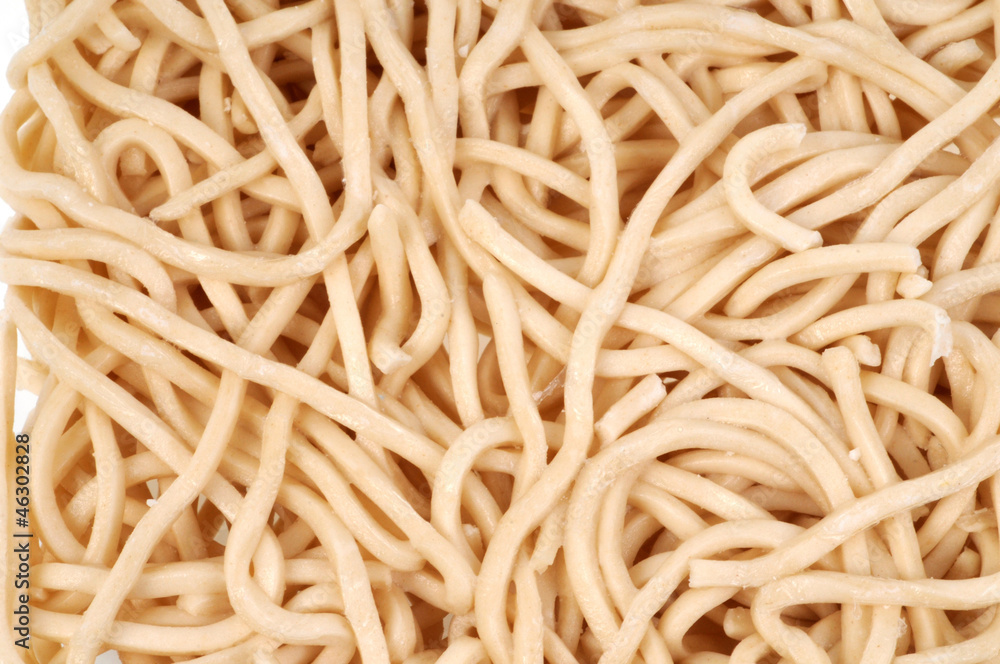 Les nouilles chinoises déshydratées