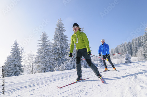 Foto Zwei Skater auf der Loipe