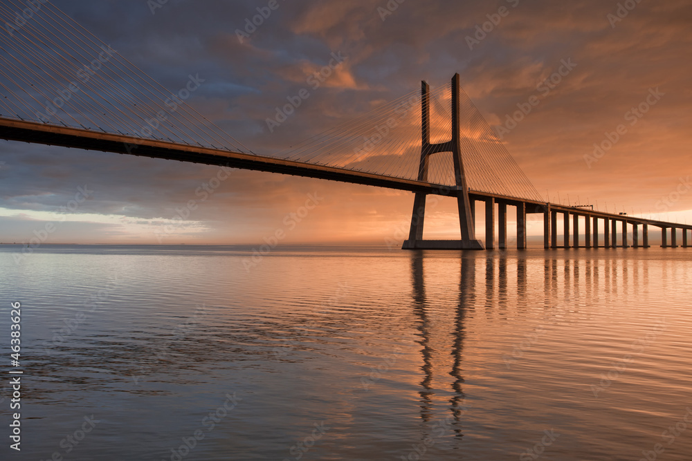 Ponte Vasco da Gama, projecto vanguardista