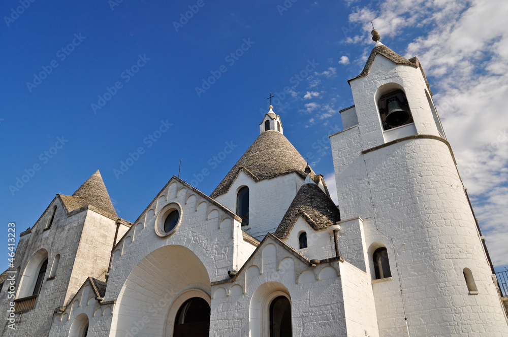 Fototapeta premium ALBEROBELLO, PUGLIA, ITALIA