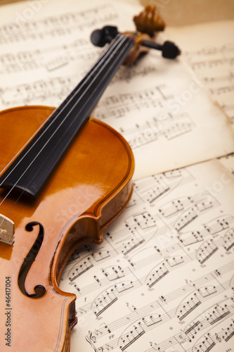  Classical violin