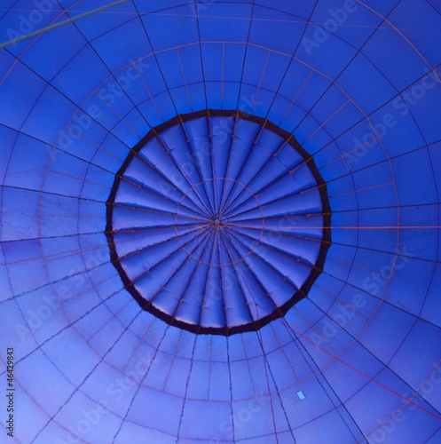 blue circular symmetrical pattern