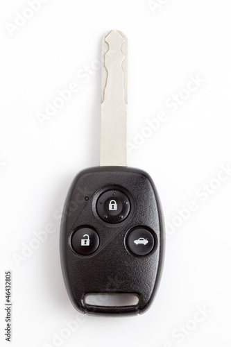 Car key with remote