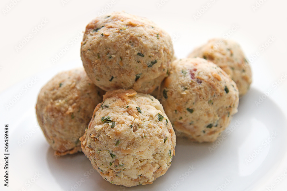 Semmelknödel