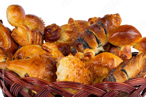 basket with buns