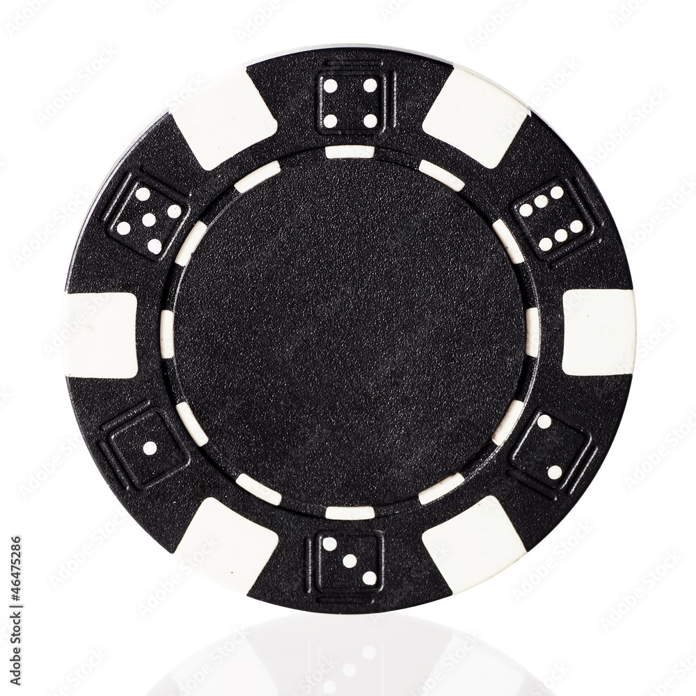 Naklejka premium Black poker chip isolated on white