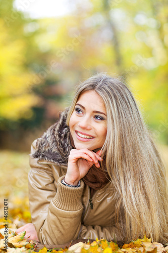 Relaxed woman in autumn © TristanBM