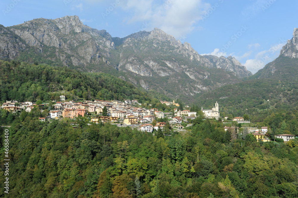 il villaggio di Purla in Valsolda, Italia