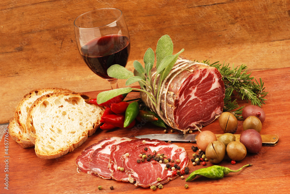 AFFETTATI DI SALUMI ( SLICED OF MEAT ) AFFETTATI DI SALUMI ( SLICED OF MEAT )
