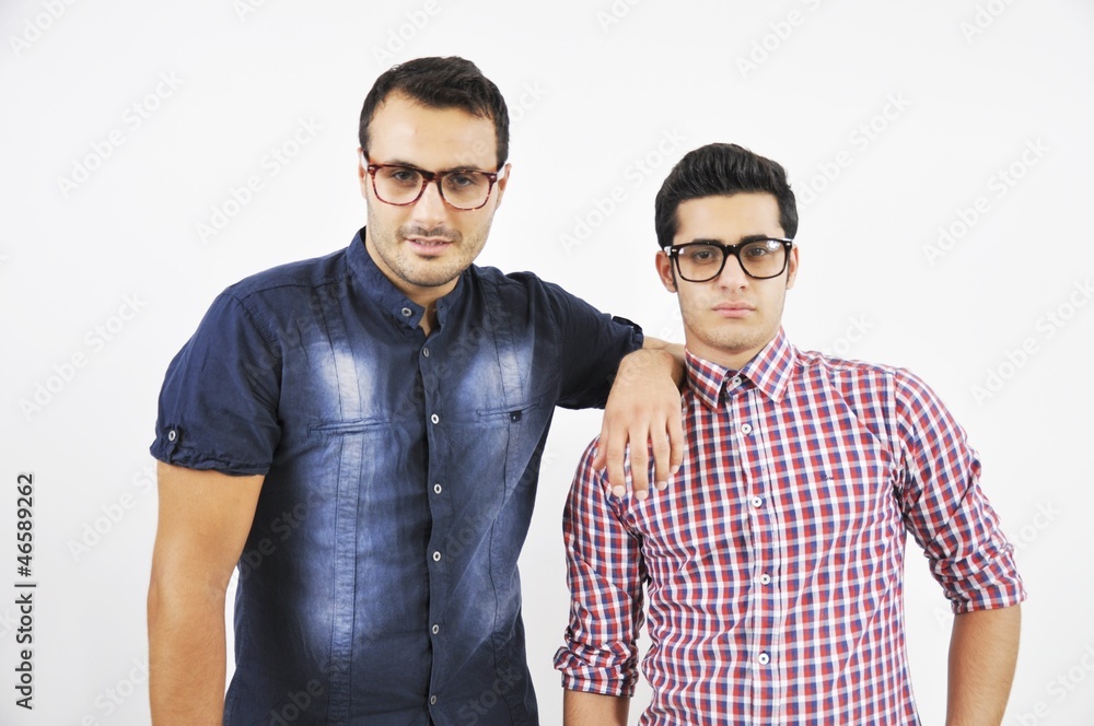 kardeş kardeş
