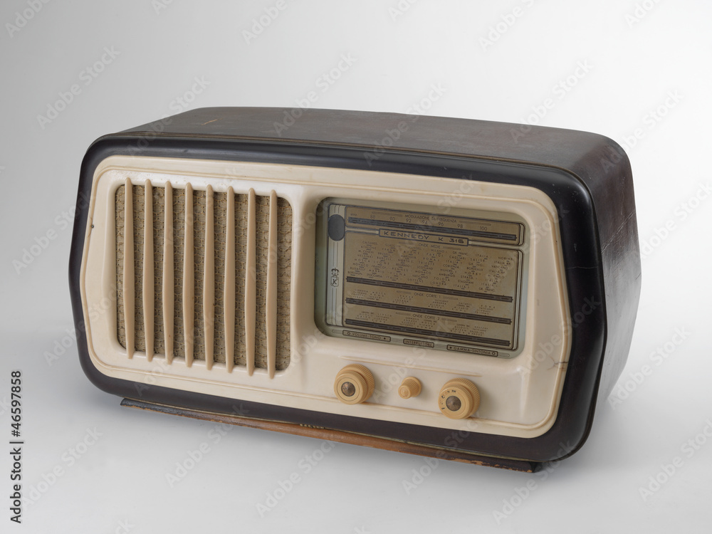 vecchia radio vecchia radio