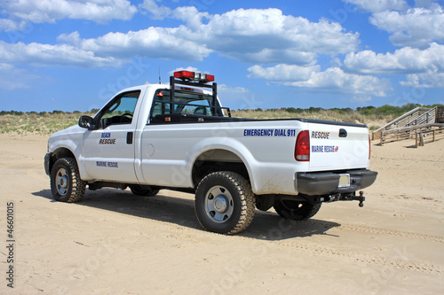 beach rescue truck
