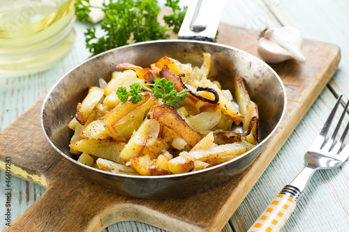 Fried potatoes