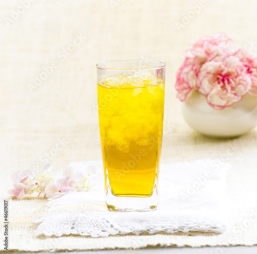 Фотография Chrysanthemum Thai herb juice drinks to relive thirsty