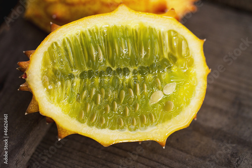 Kiwano,- Stachelgurke photo