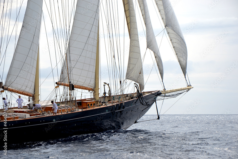 Obraz premium Sailing - Saint Tropez