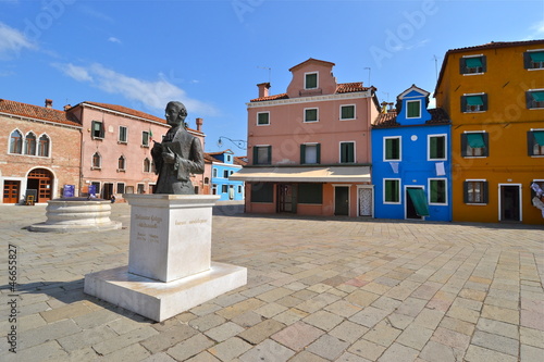 Fotografija buste de Baldassare Galuppi à Burano