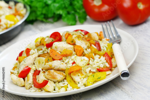 Risotto with chicken and vegetables