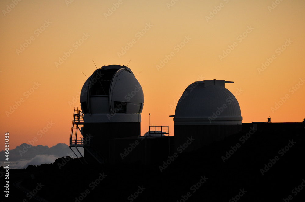 Mauna Kea Observatory at sunset, Haleakala NP (Maui-Hawaii)