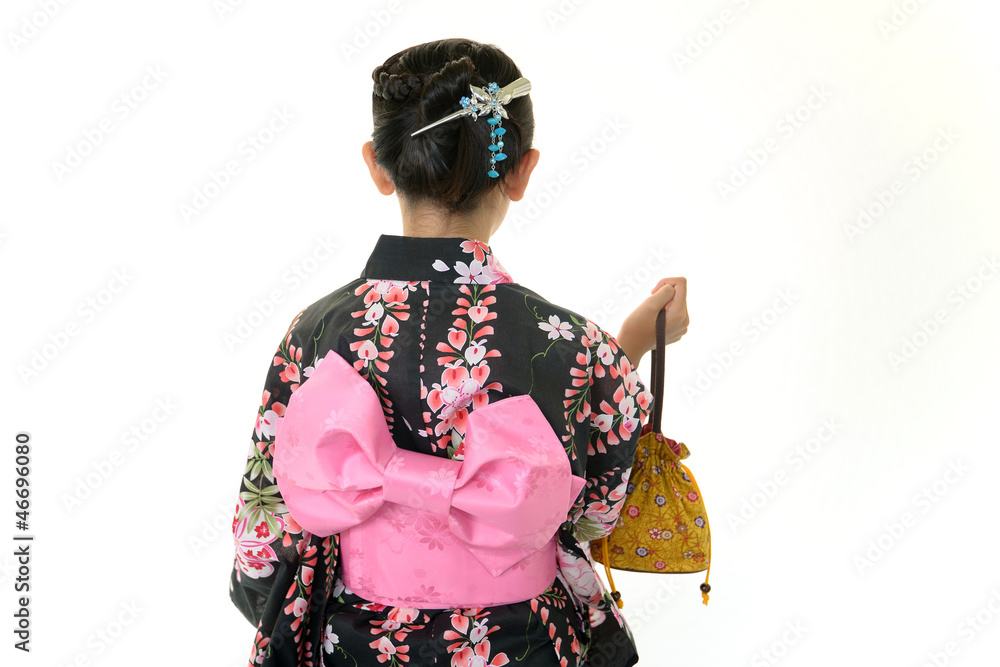 浴衣を着た女の子の後ろ姿 Stock 写真 Adobe Stock