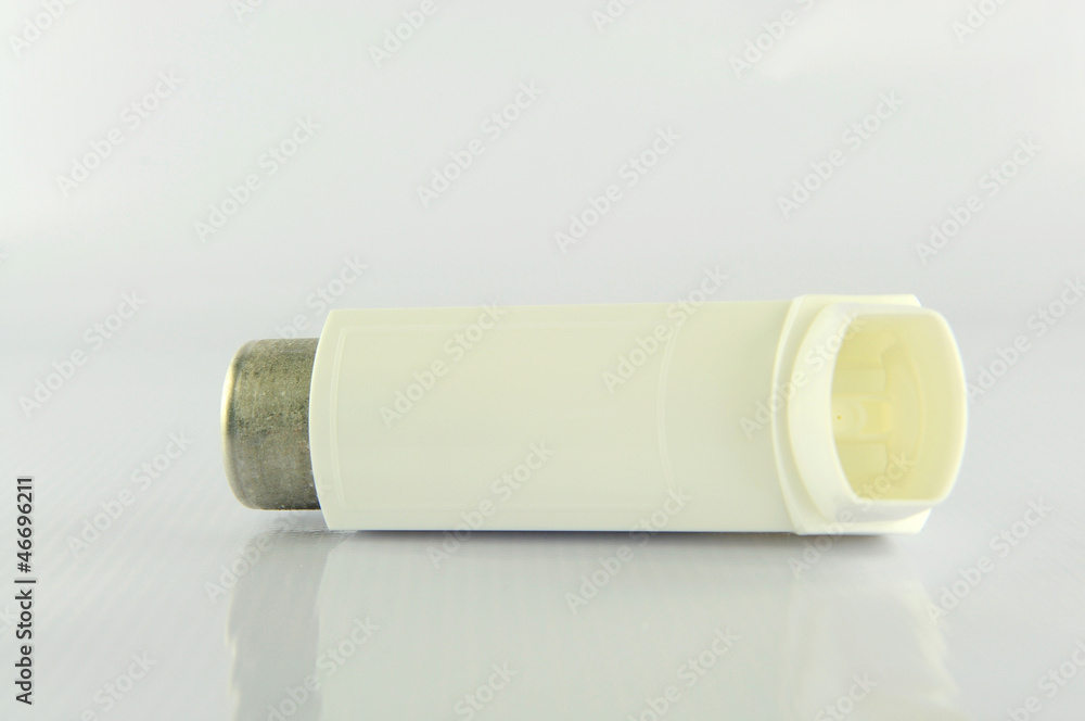 White asthma inhaler White asthma inhaler