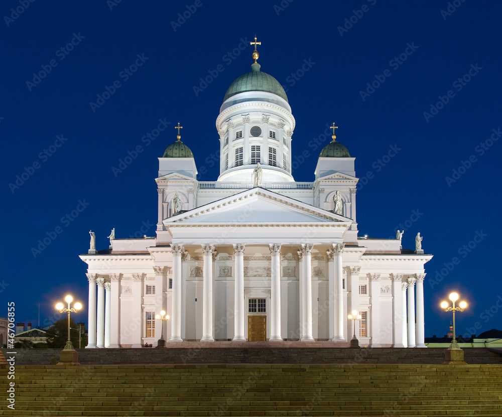 Obraz premium Helsinki Cathedral at night