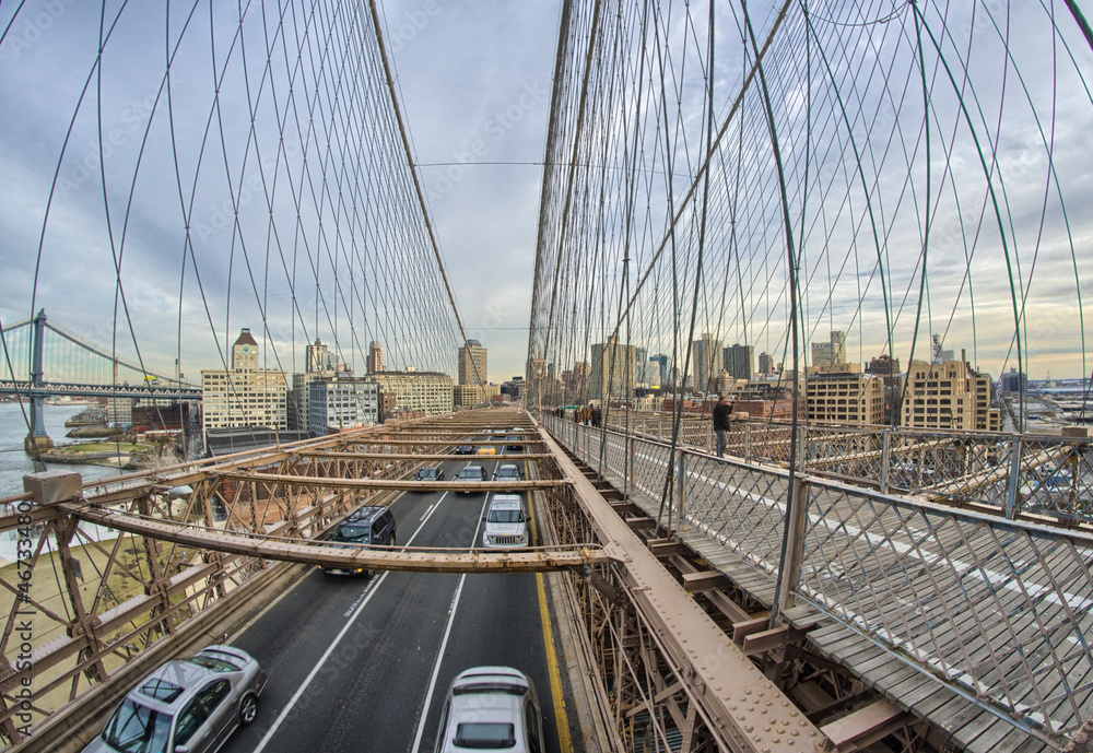 Fototapeta premium Magnificient structure of Brooklyn Bridge - New York City