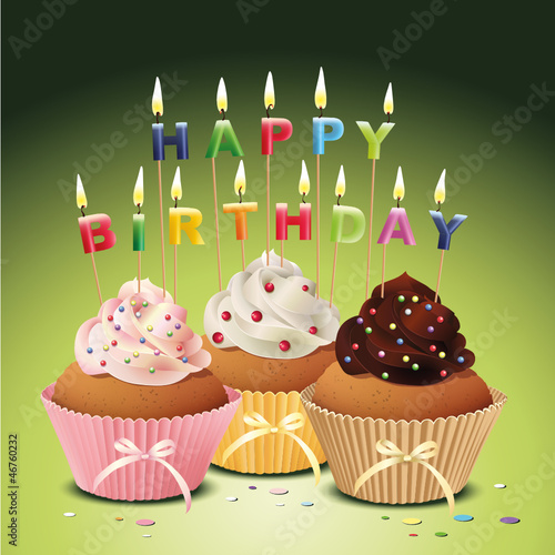Cupcakes mit Happy Birthday Geburtstagskerzen