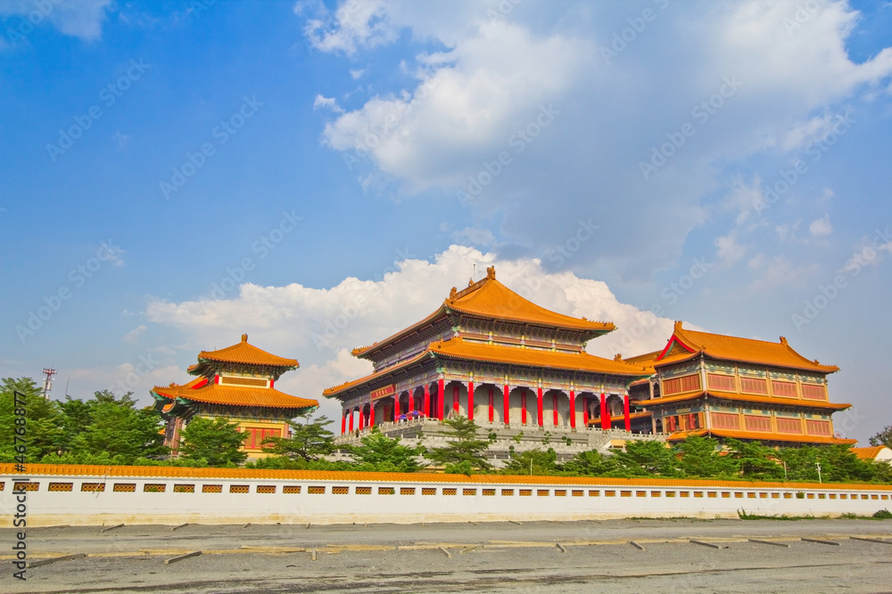 Fototapeta premium Chinese temple