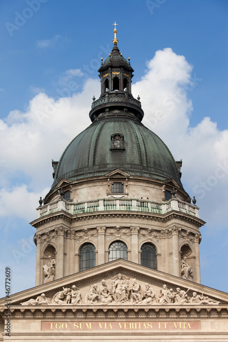 St. Stephen's Basilica Dome in Budapest © Artur Bogacki