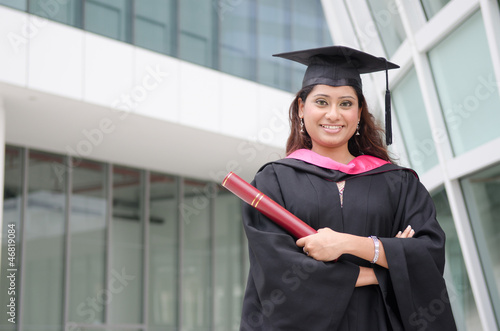 indian female graduate photo