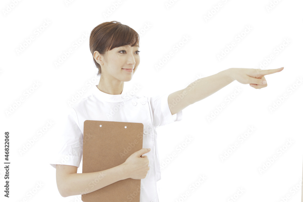 指を指す　医師または薬剤師又は研究員