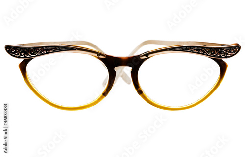 One eyeglasses