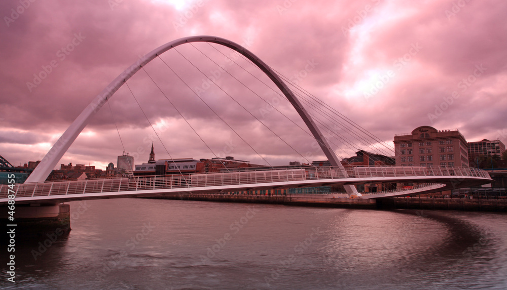 Obraz premium Tyne river millenium bridge