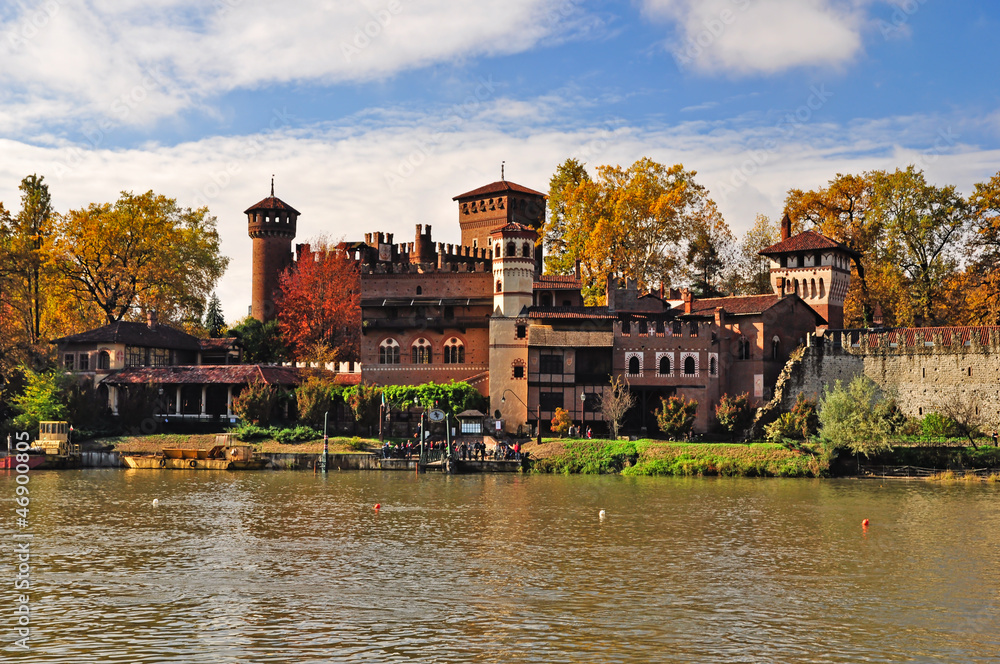 Fototapeta premium BORGO MEDIEVALE, PARCO DEL VALENTINO. TORINO