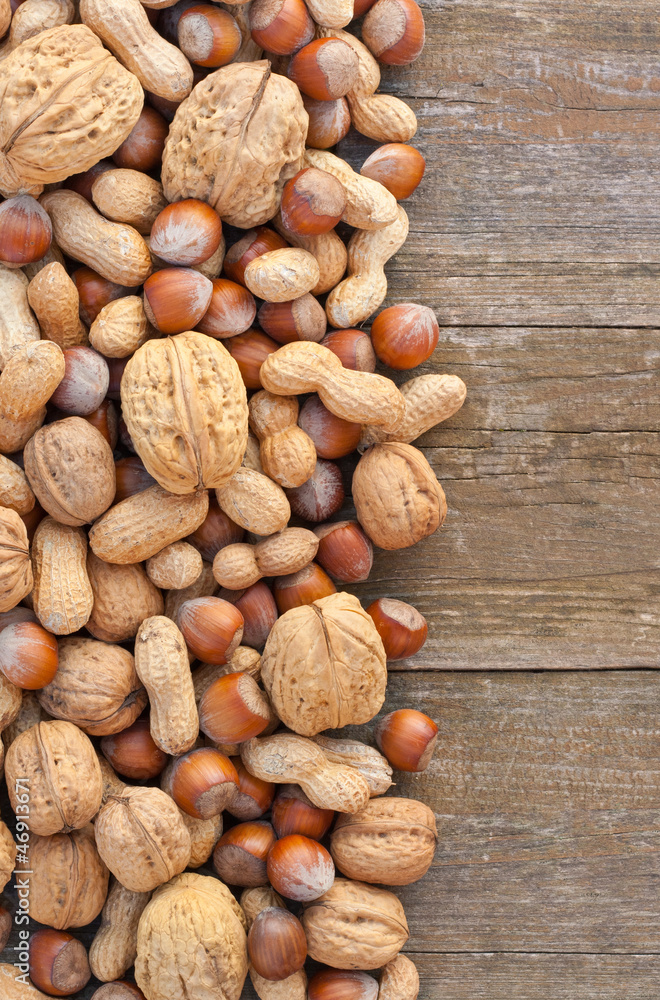 nuts nuts