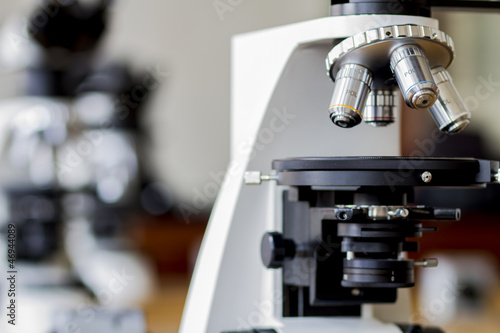 Microscope
