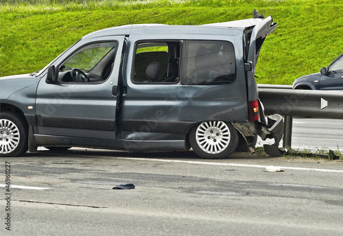 fourgon car crash photo