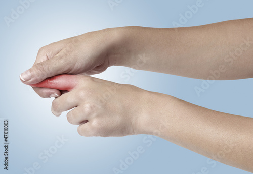 Acute pain in a woman Finger. © Lovrencg