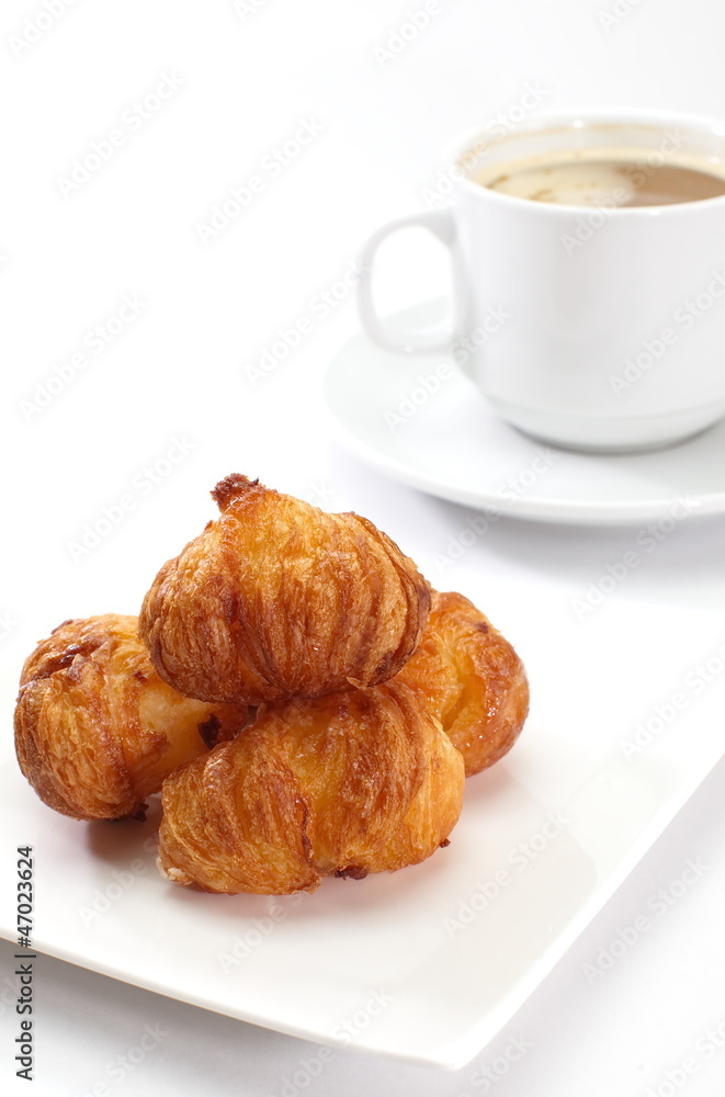 Croissants ball