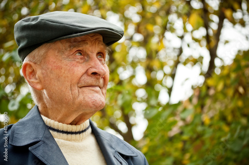 Obraz na plátne Elderly man