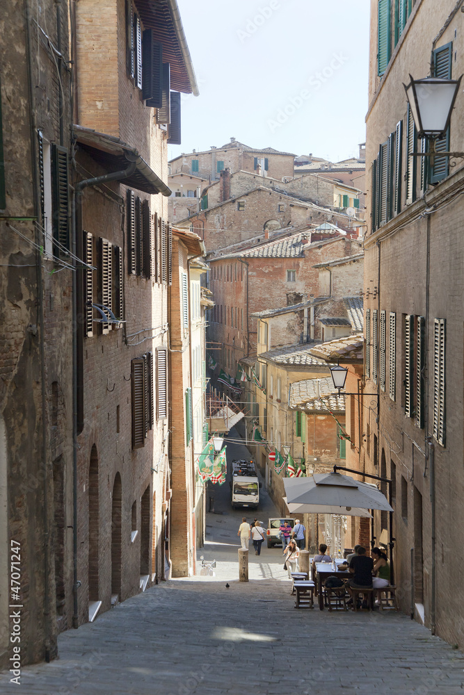 Tuscany sigths, siena, alleys