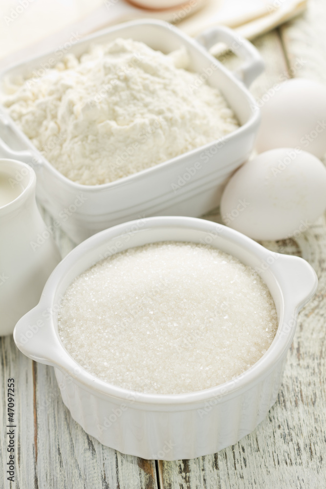 Flour, eggs, milk, sugar Flour, eggs, milk, sugar