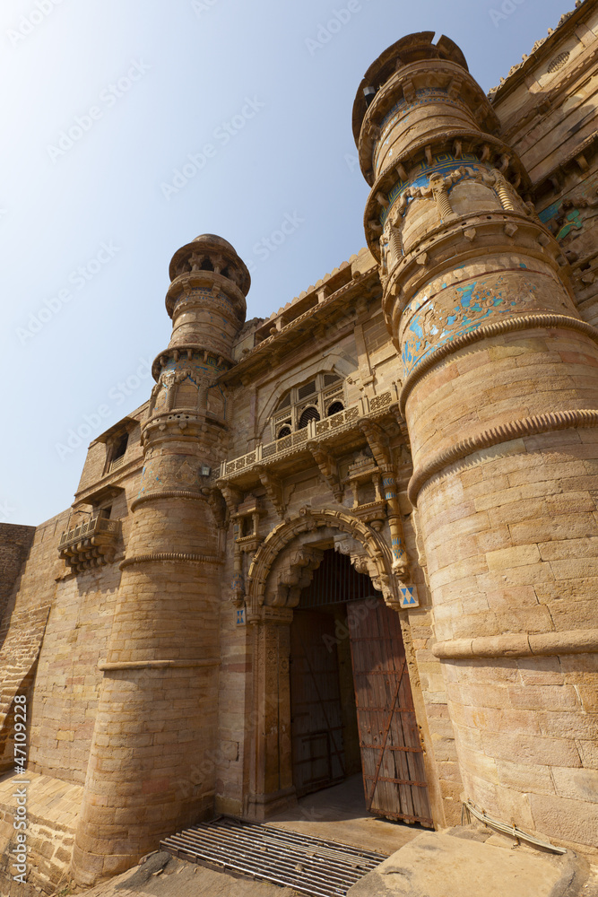 Gwalior fort in Madhya Pradesh - gateway.