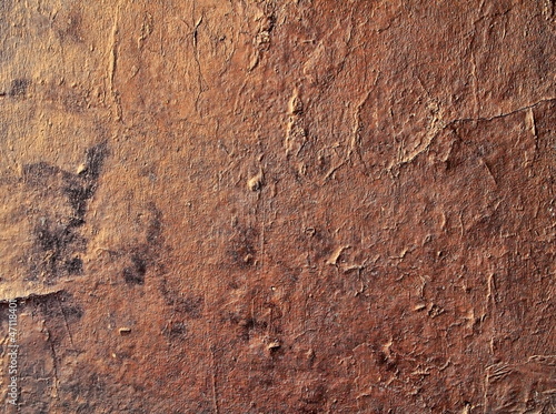 Bronzefarbene Mauer